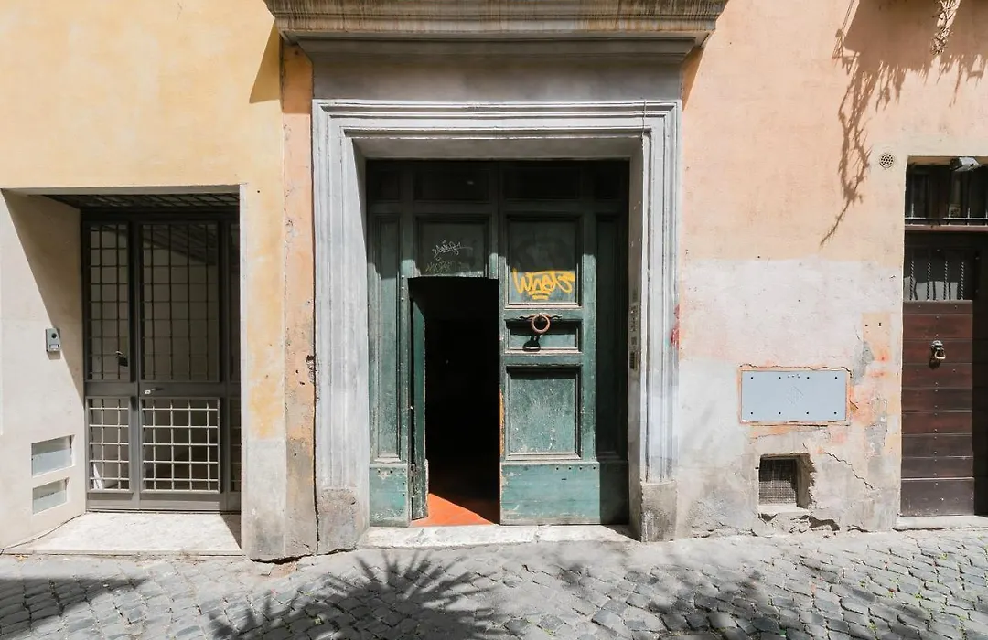 R.C. Cappellari Charming Campo de Fiori-1