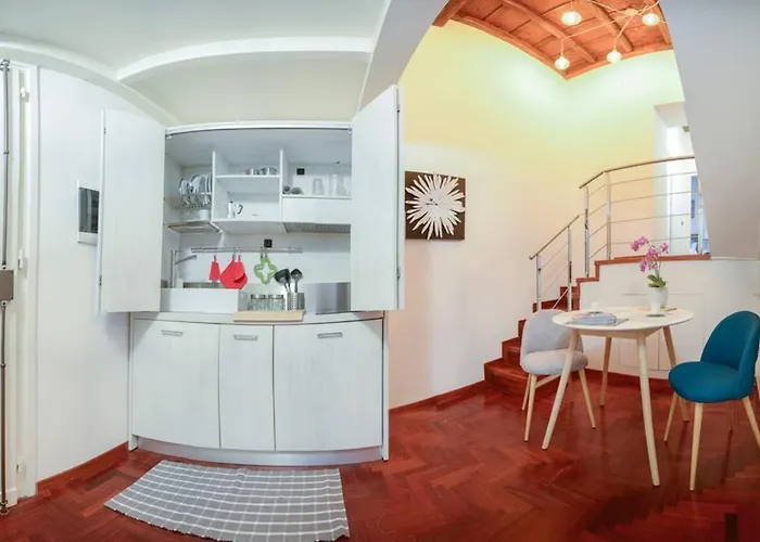 Chiara'S Place At Pantheon - Your Apt In